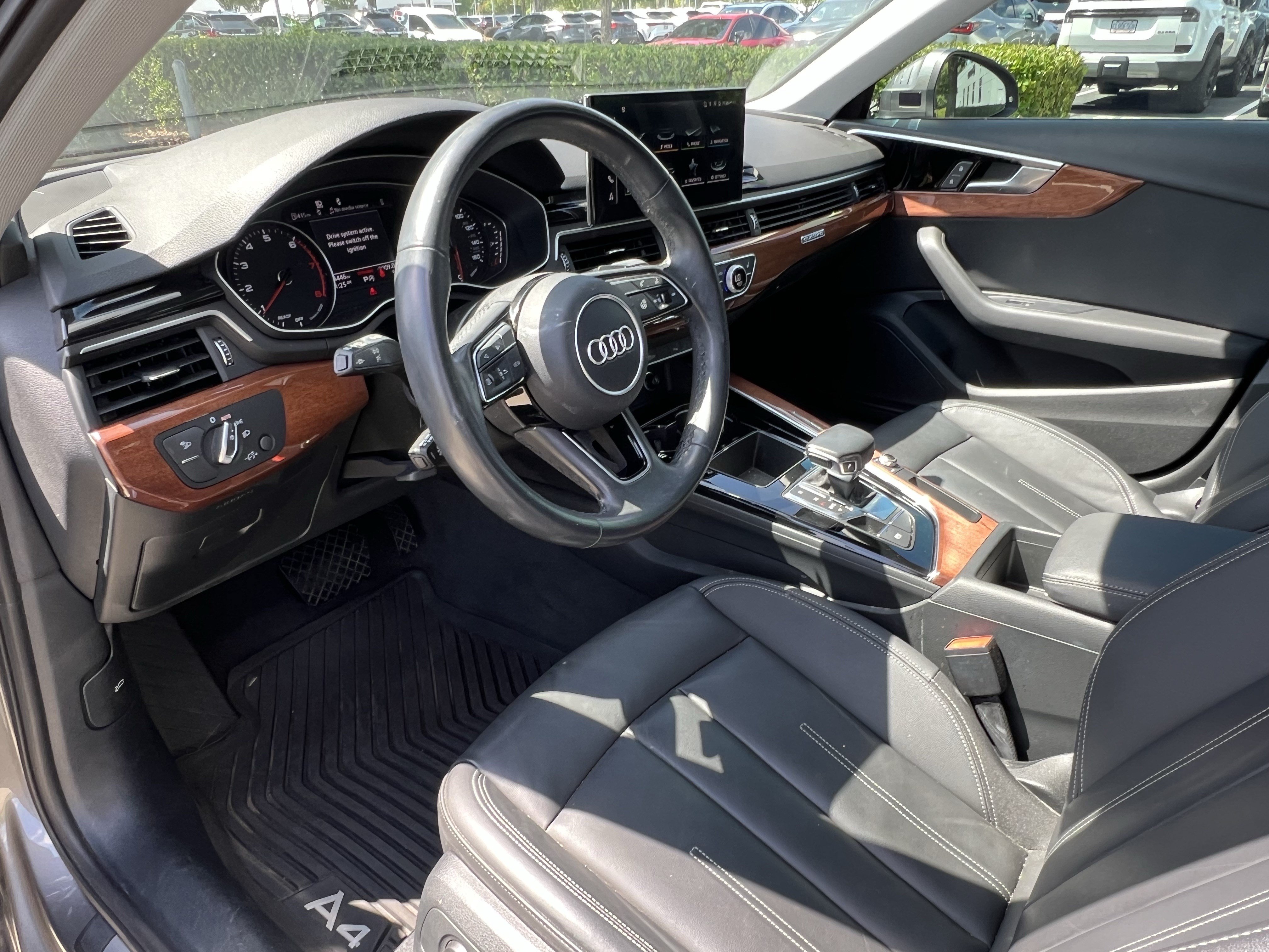 Used 2022 Audi A4 2.0T Premium w/ Convenience Package AWD/4WD image 17