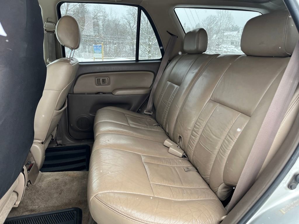 Used 2002 Toyota 4Runner Limited image 29