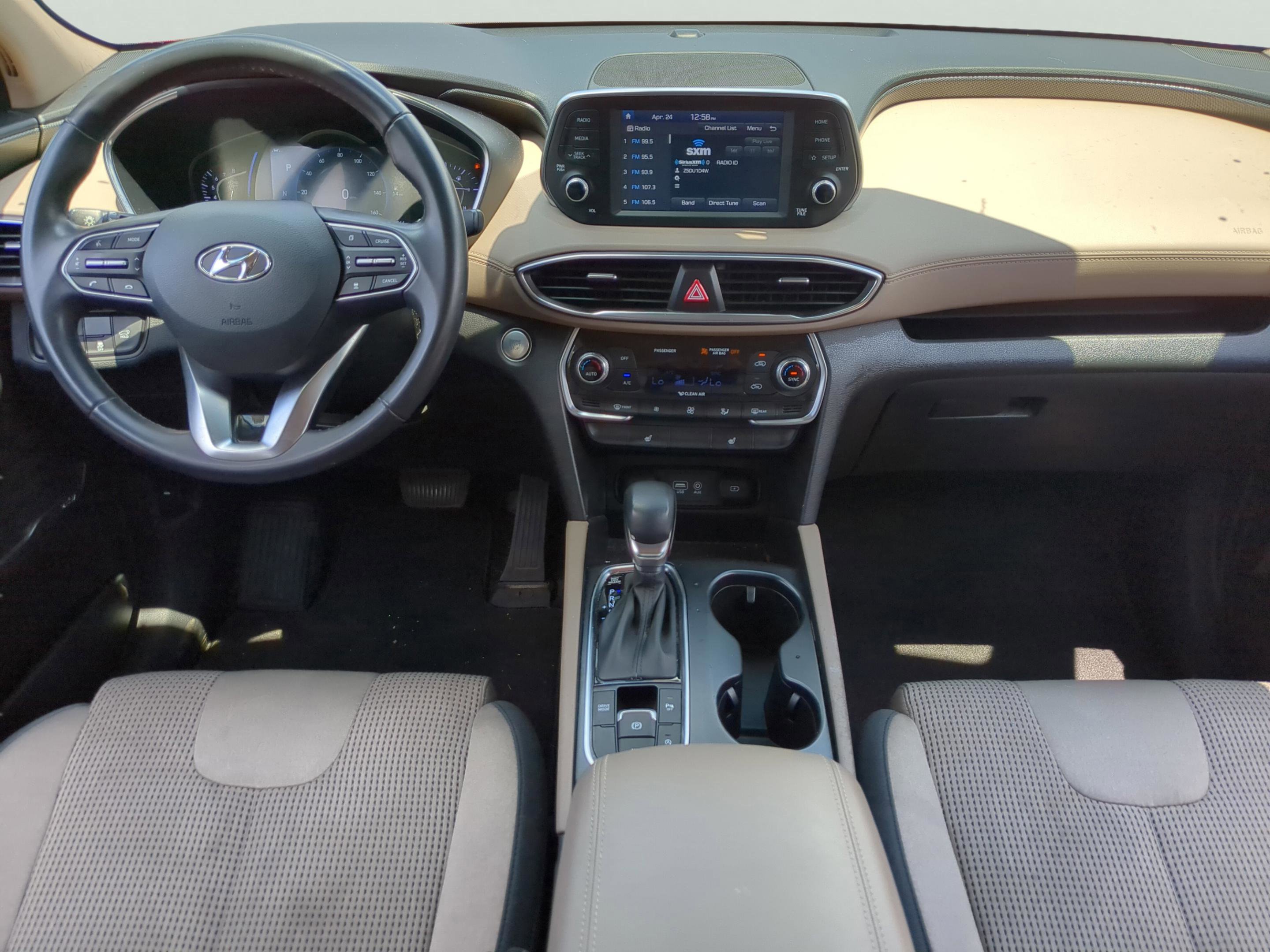 Used 2019 Hyundai Santa Fe SEL FWD image 8
