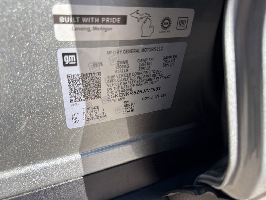 Used 2025 GMC Acadia Elevation image 39