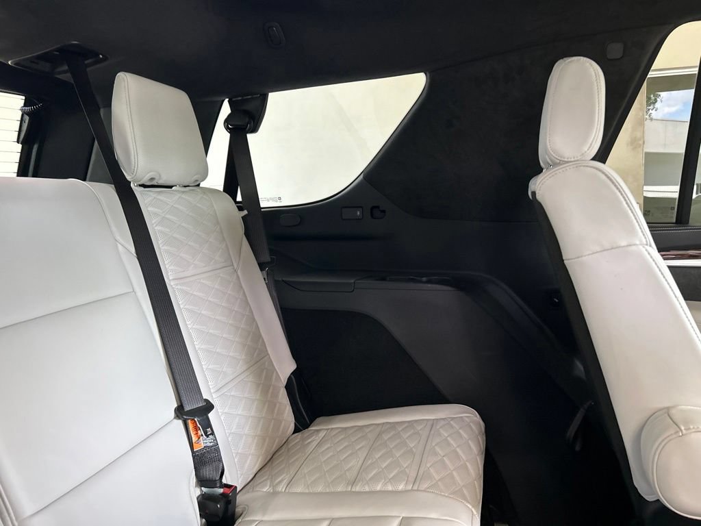 Used 2025 Cadillac Escalade Sport Platinum AWD/4WD image 47