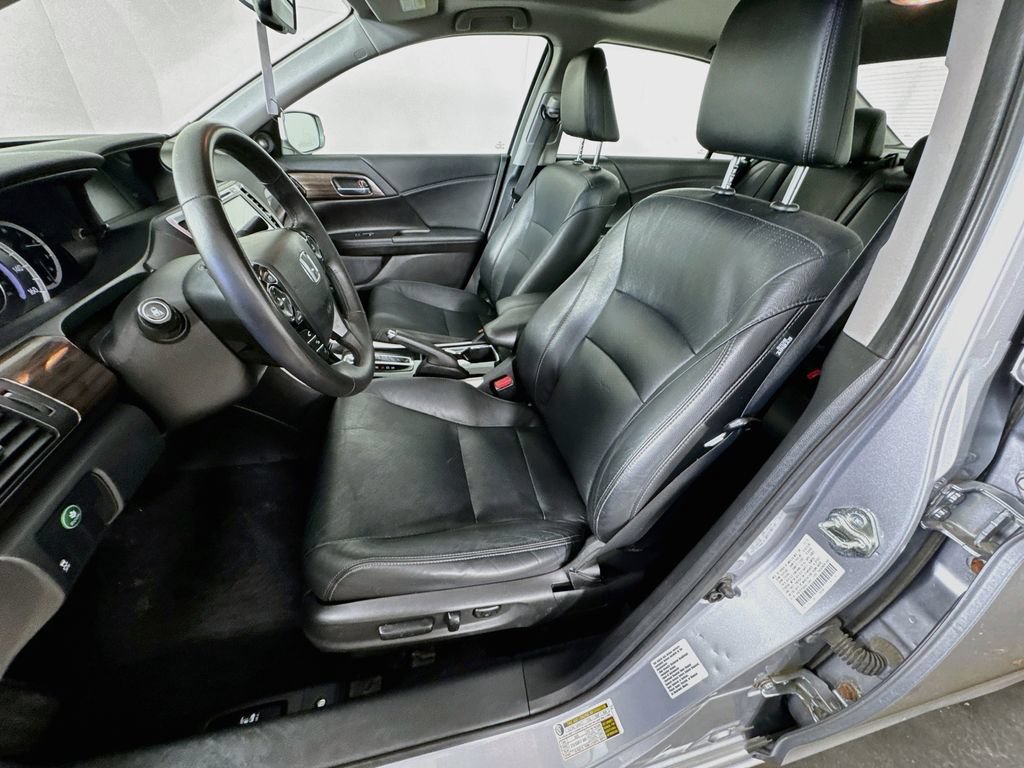 Used 2016 Honda Accord EX-L image 25