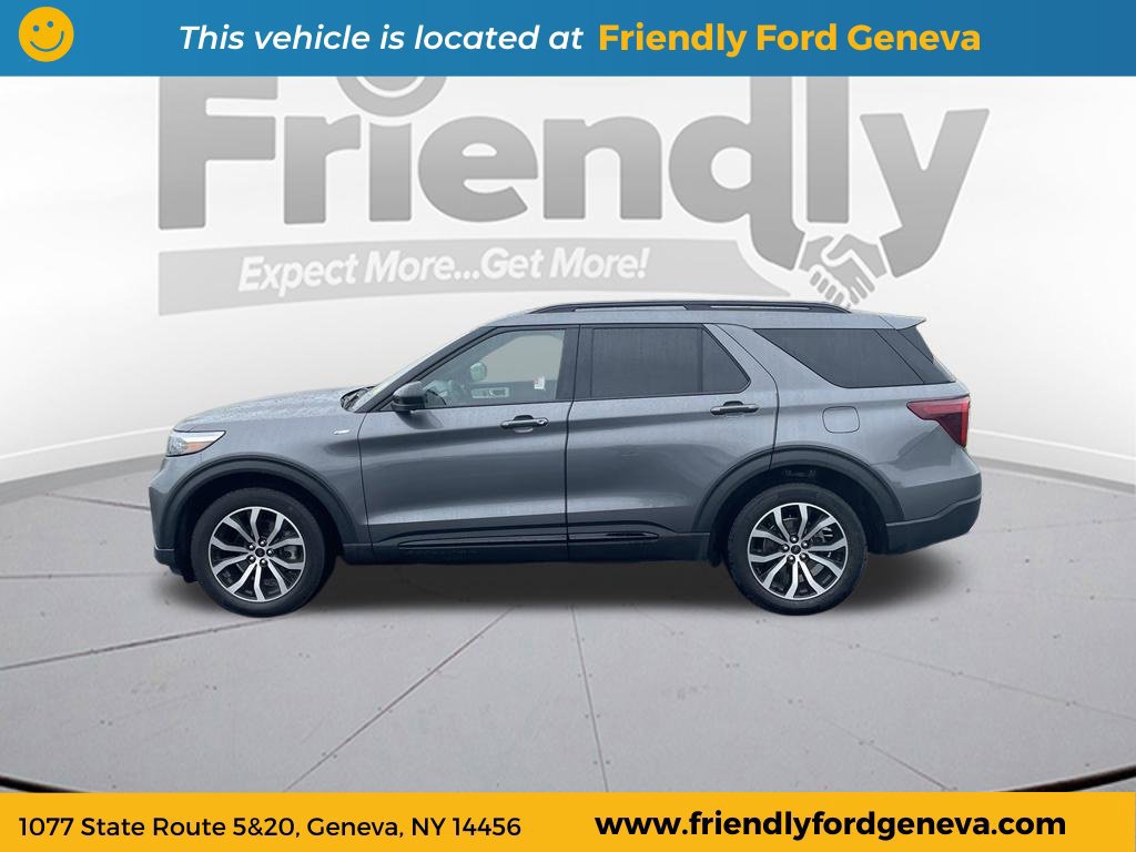 Used 2023 Ford Explorer ST-Line w/ Class IV Trailer Tow Package AWD/4WD image 8