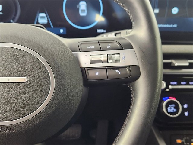 Certified 2025 Hyundai Santa Cruz Limited image 18