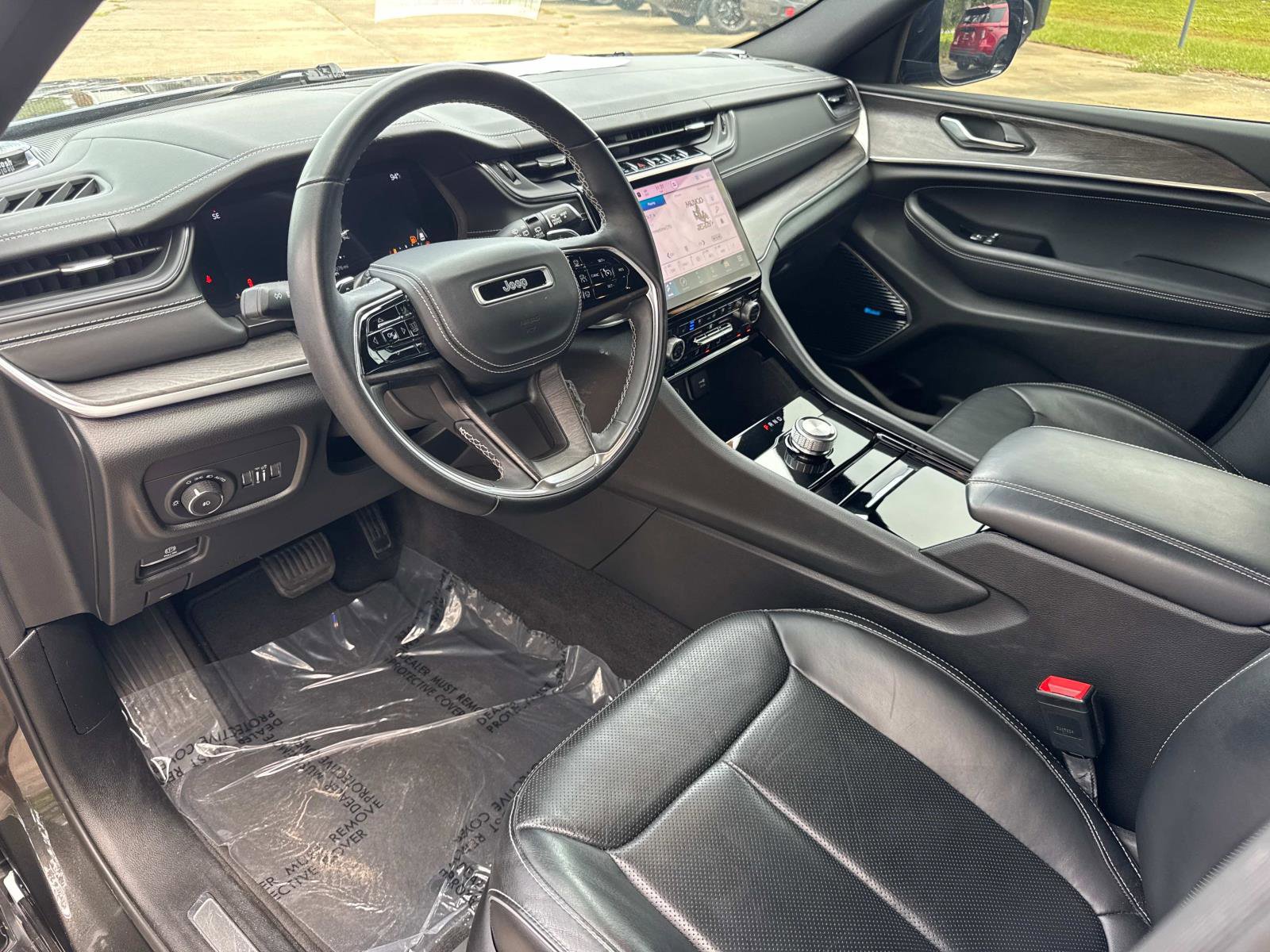 Certified 2022 Jeep Grand Cherokee L Overland image 23