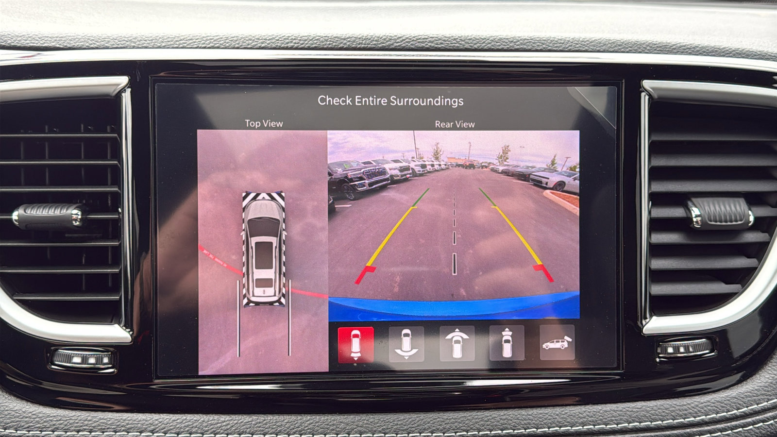New 2026 Chrysler Pacifica Limited FWD image 24