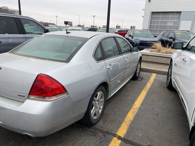 Used 2016 Chevrolet Impala LT image 4
