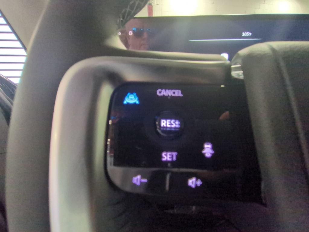 New 2027 INFINITI QX80 Luxe w/ Cargo Package RWD image 13