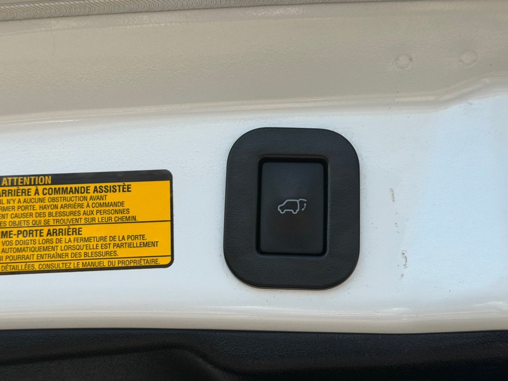 Used 2013 Toyota Venza XLE w/ XLE Premium Pkg AWD/4WD image 27