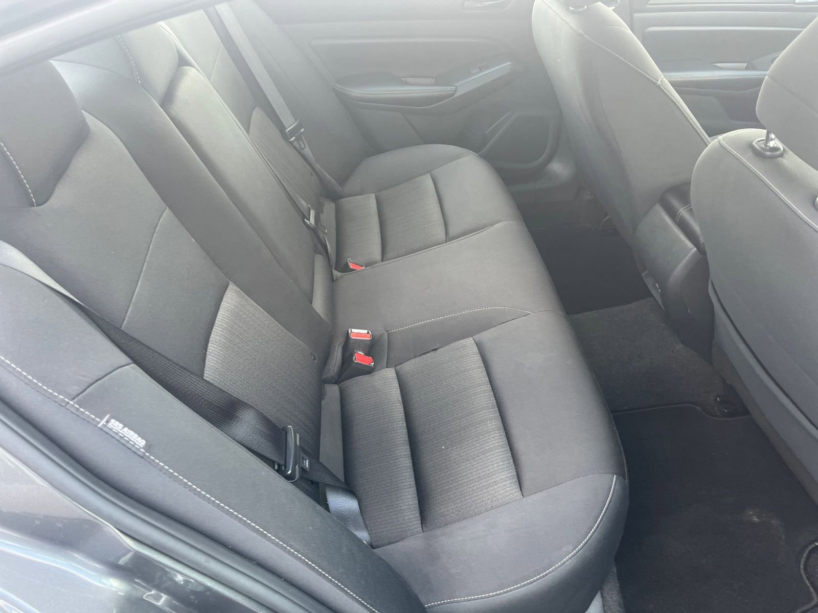 Used 2025 Nissan Altima 2.5 SV FWD image 38