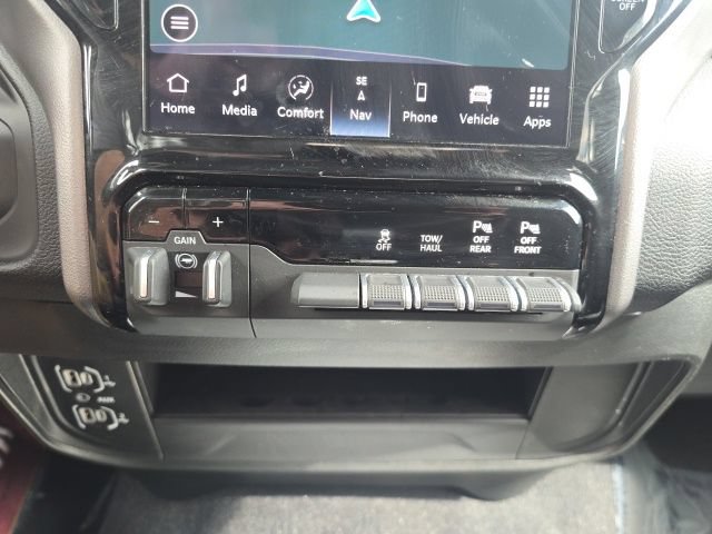 Certified 2026 RAM 2500 Big Horn AWD/4WD image 25