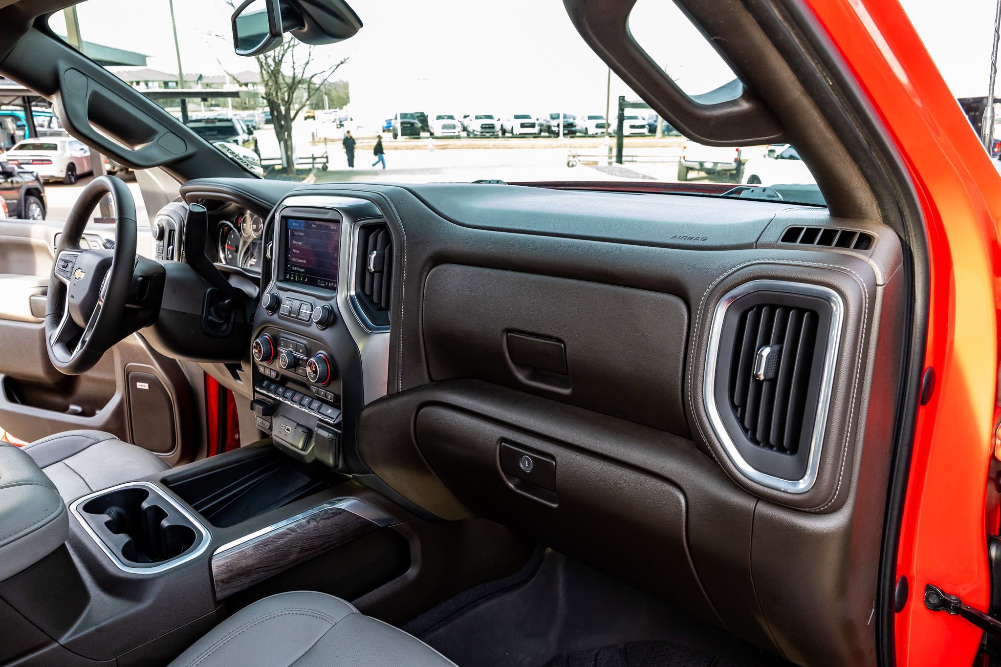 Used 2022 Chevrolet Silverado 3500 LTZ w/ LTZ Convenience Package image 18