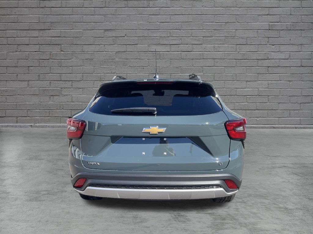New 2026 Chevrolet Trax LT w/ Sunroof Package FWD image 8