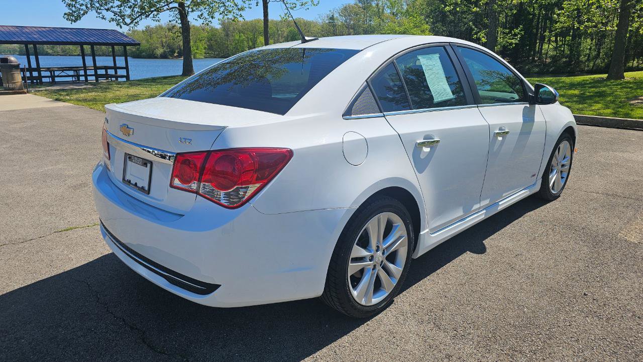 Used 2014 Chevrolet Cruze LTZ w/ RS Package FWD image 6