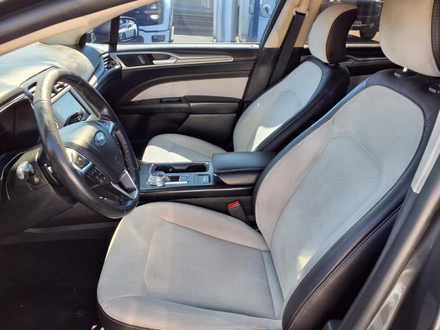 Certified 2019 Ford Fusion SE w/ Equipment Group 151A image 16