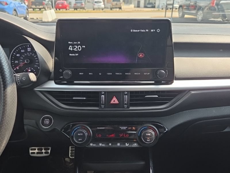 Used 2024 Kia Forte GT-Line FWD image 13