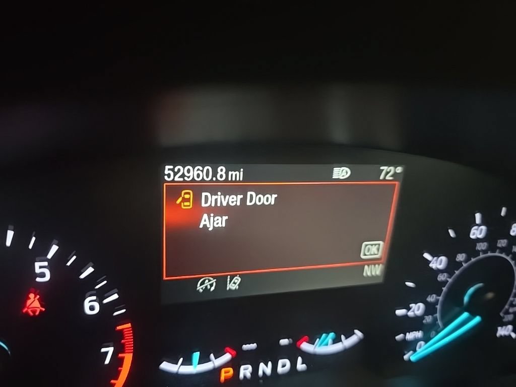 Used 2021 Ford Escape SE AWD/4WD image 6