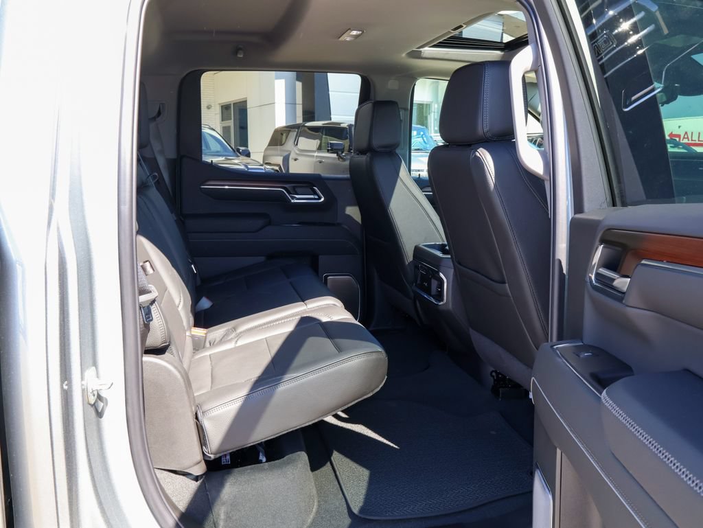 Used 2026 GMC Sierra 1500 Denali w/ Denali Reserve Package AWD/4WD image 34