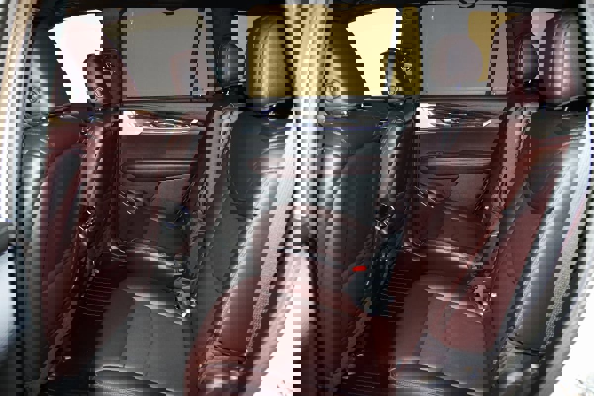 Used 2022 Cadillac XT6 Premium Luxury w/ Technology Package image 50