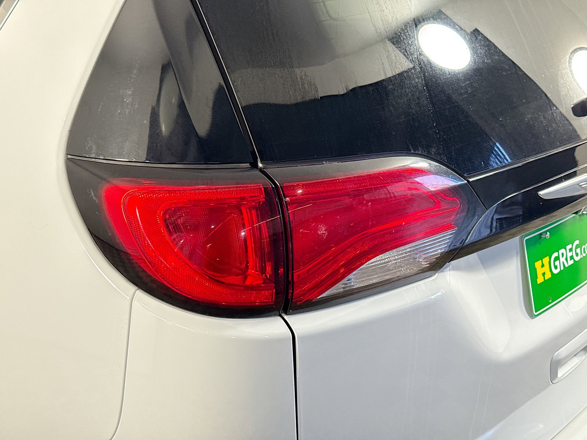 Used 2022 Chrysler Voyager LX FWD image 34
