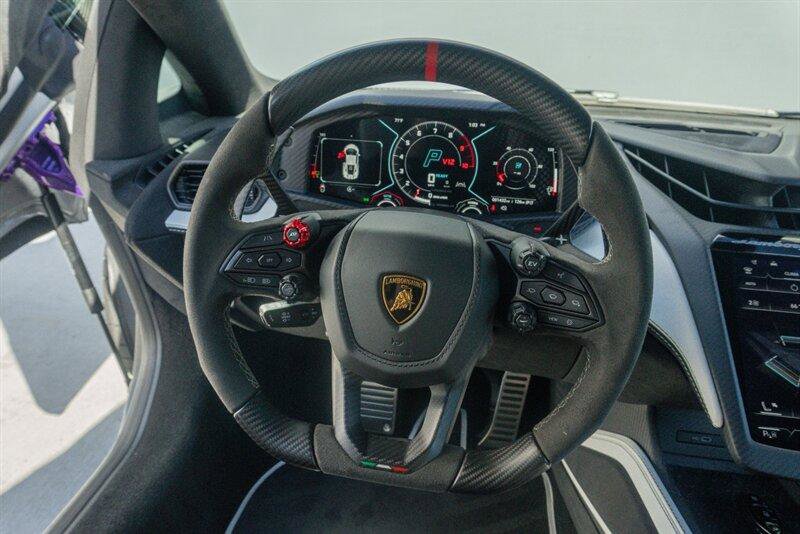 Used 2024 Lamborghini Revuelto image 77