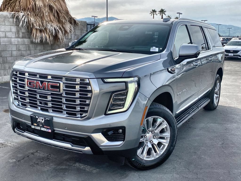 Certified 2026 GMC Yukon XL Denali w/ Advanced Technology Package AWD/4WD image 10