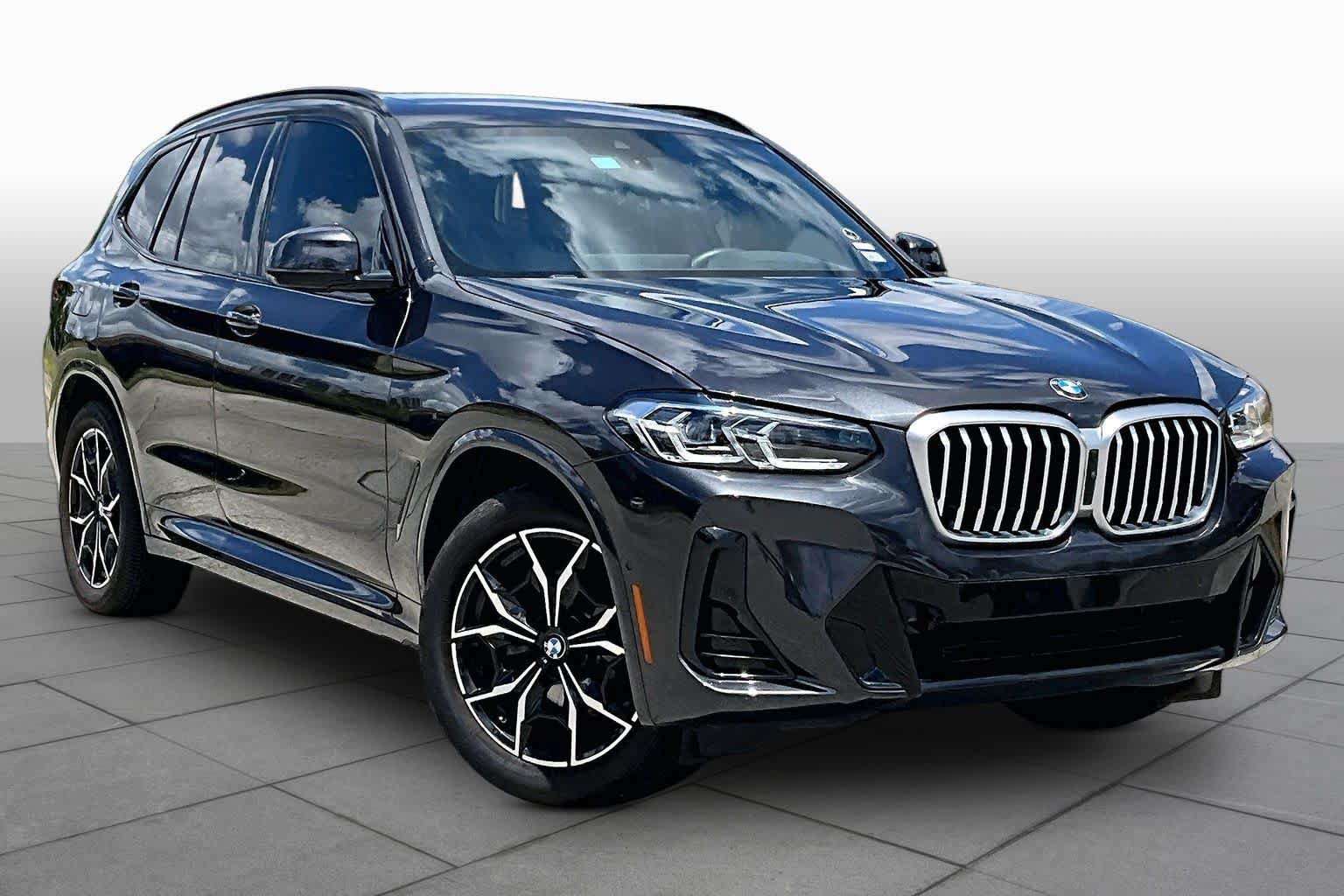 Used 2024 BMW X3 sDrive30i w/ Premium Package RWD image 2