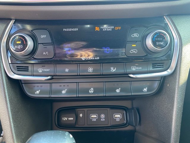 Used 2019 Hyundai Santa Fe FWD image 17