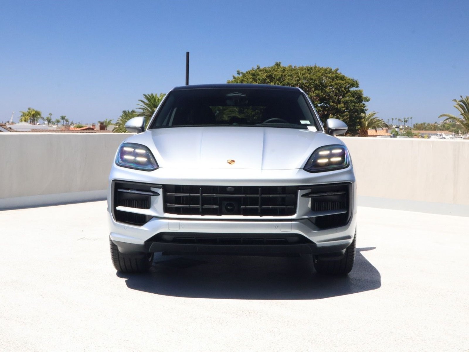 New 2026 Porsche Cayenne Coupe AWD/4WD image 6