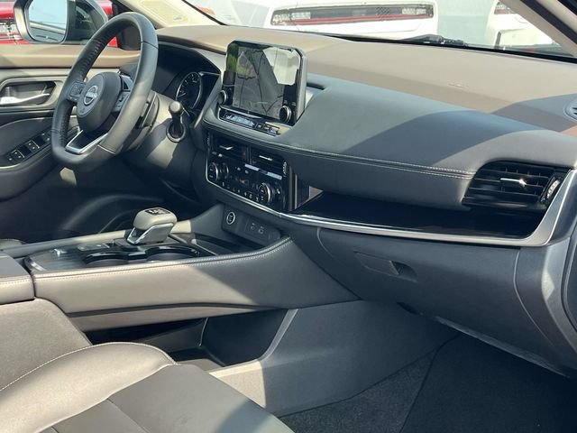 Used 2022 Nissan Rogue SL w/ SL Premium Package FWD image 26