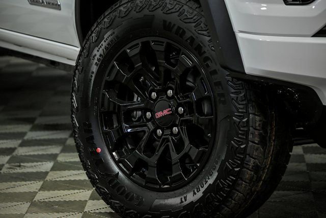 New 2026 GMC Canyon Elevation w/ Convenience Package image 3