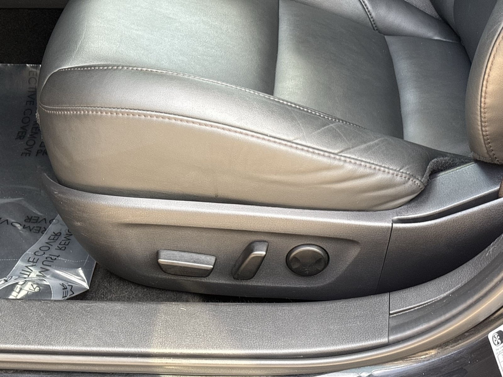 Used 2024 MAZDA MAZDA3 s FWD image 18