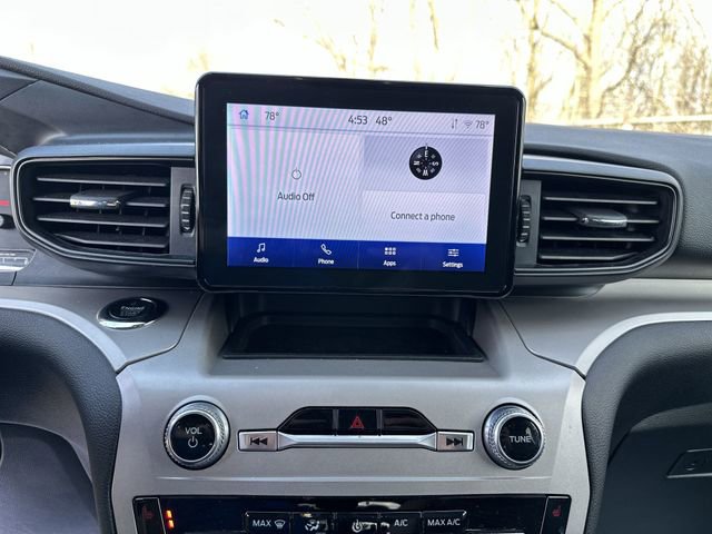 Used 2023 Ford Explorer XLT image 14