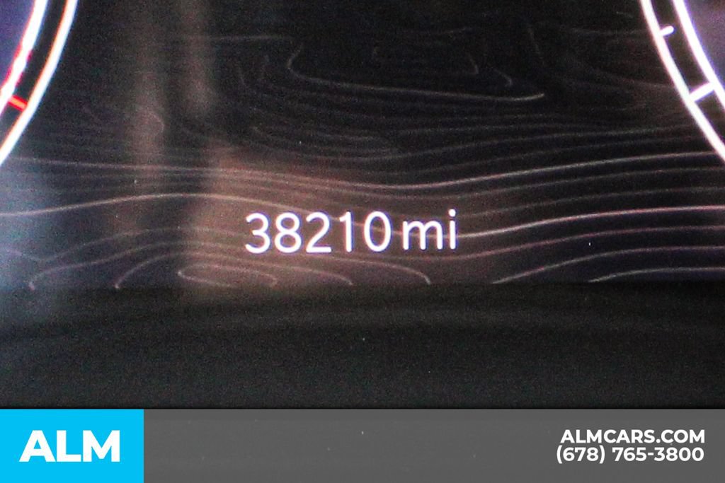 Used 2025 Jeep Grand Cherokee Altitude AWD/4WD image 40
