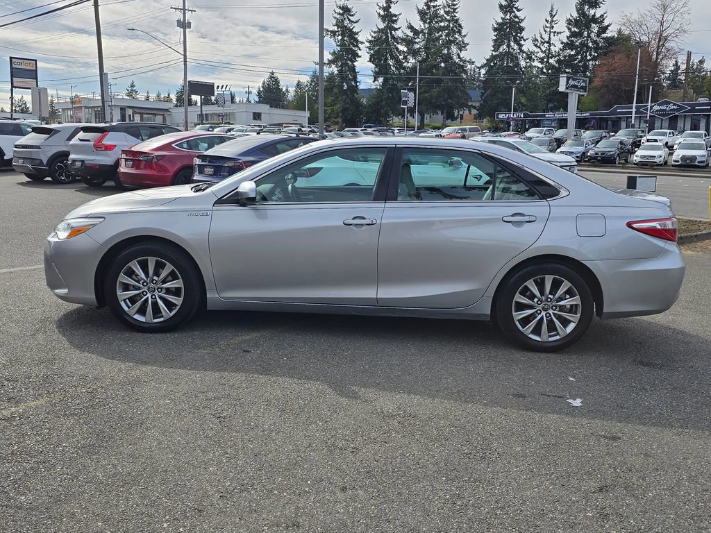 Used 2015 Toyota Camry XLE FWD image 7