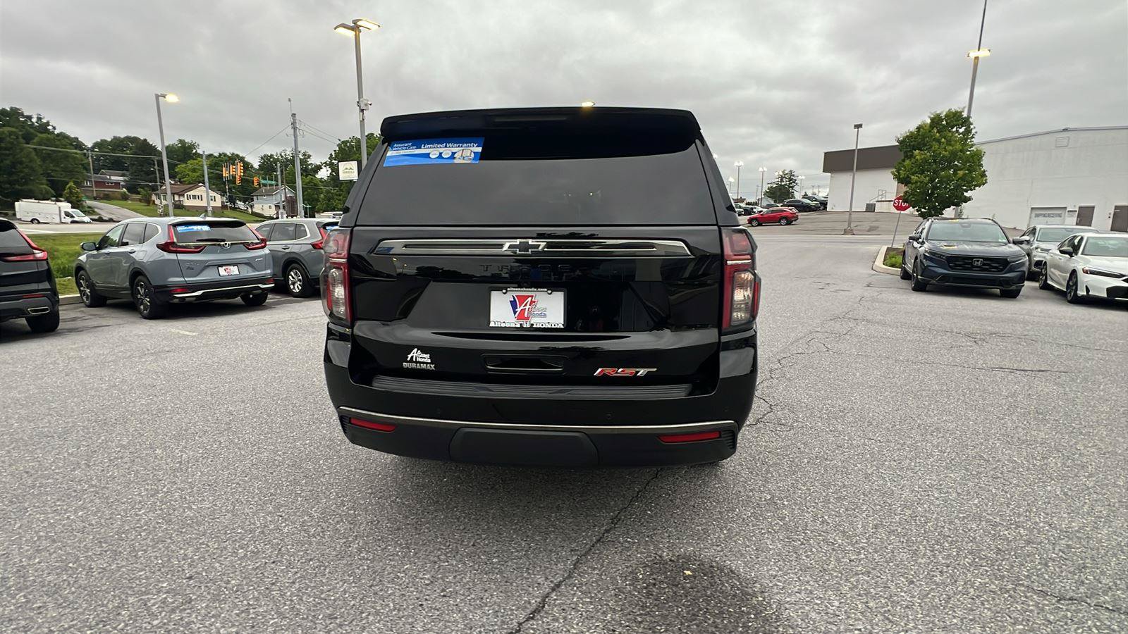 Used 2022 Chevrolet Tahoe RST w/ Luxury Package AWD/4WD image 5