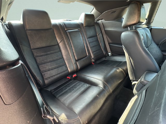 Used 2014 Dodge Challenger SXT RWD image 19