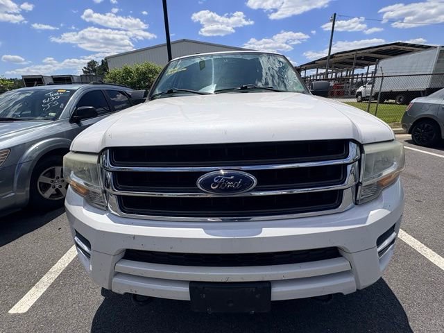 Used 2015 Ford Expedition XLT w/ Equipment Group 202A AWD/4WD image 7