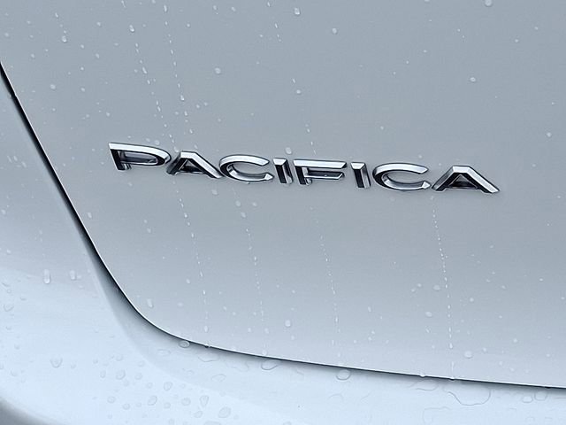 Used 2024 Chrysler Pacifica Pinnacle image 37