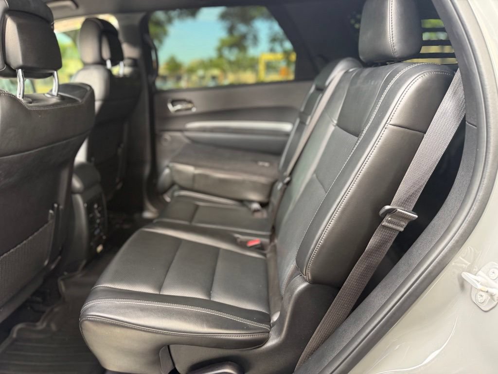 Used 2020 Dodge Durango R/T w/ Blacktop Package AWD/4WD image 4