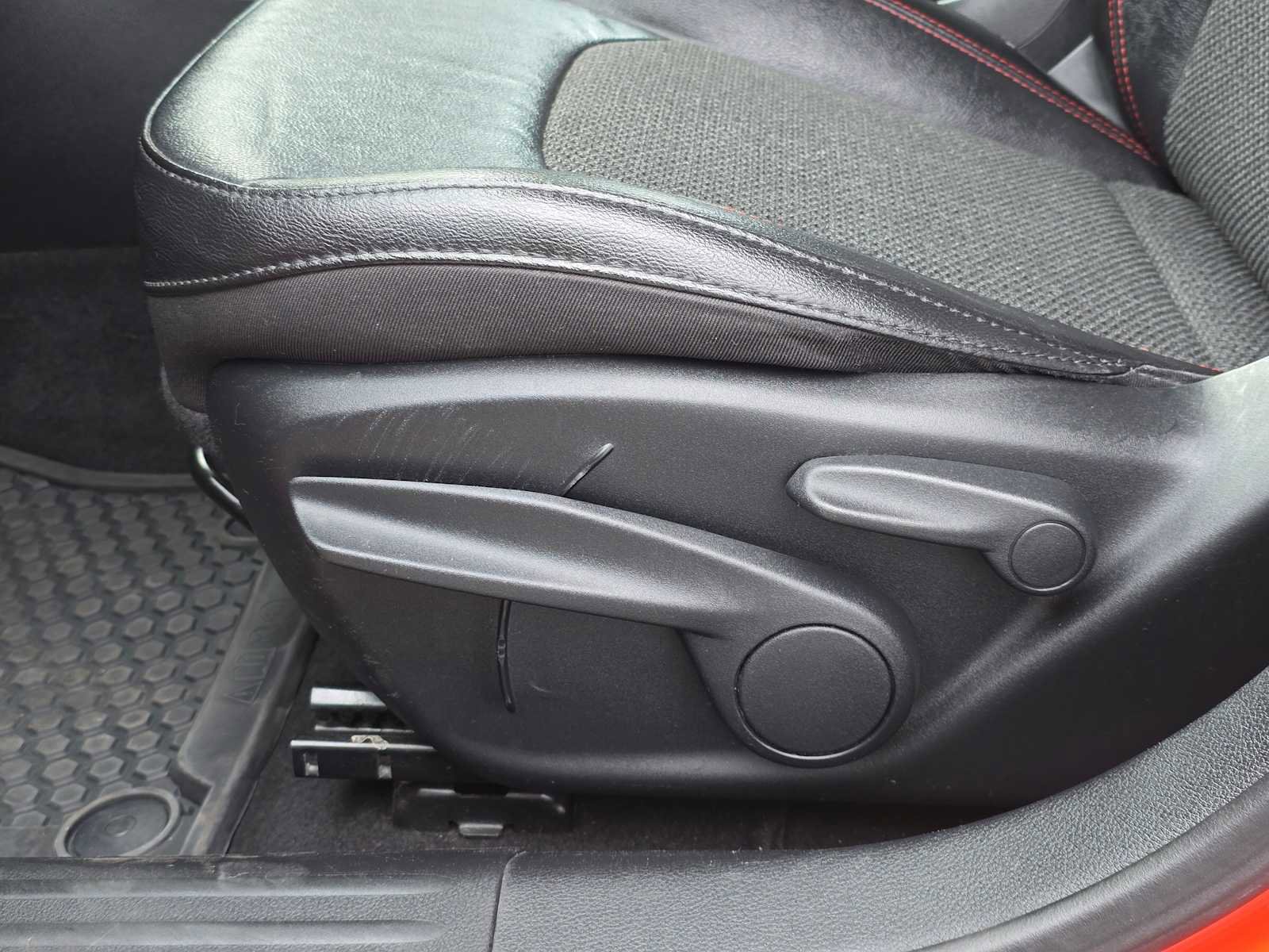 Used 2021 Jeep Compass Trailhawk image 23