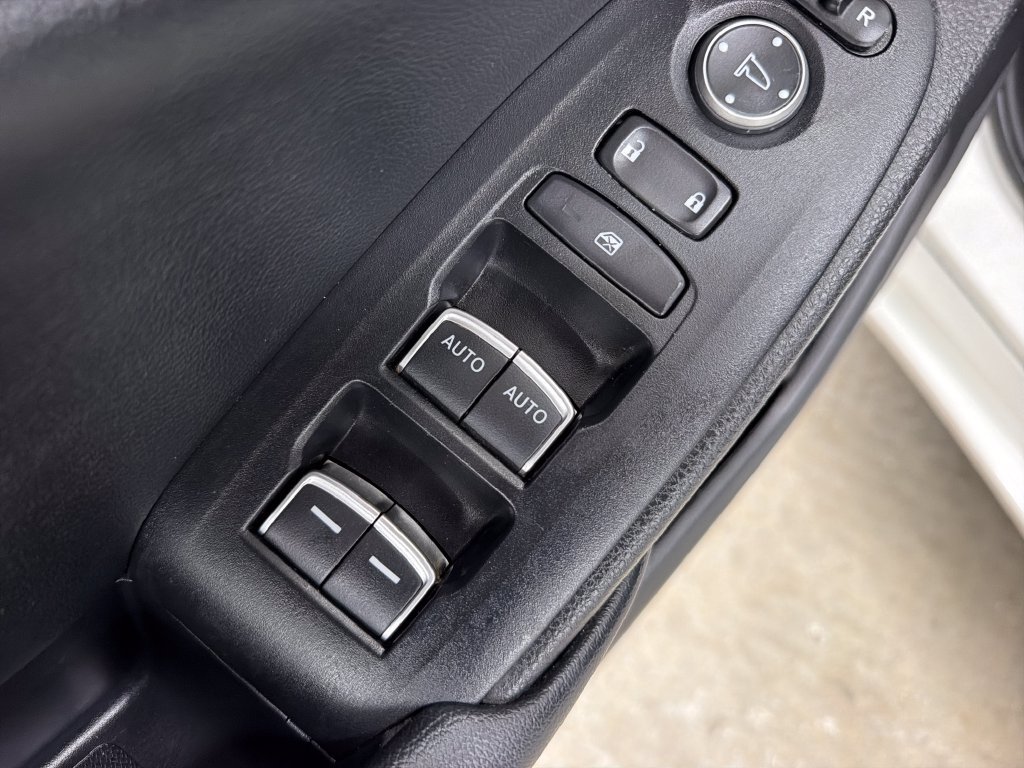 Used 2022 Honda Accord Sport image 15