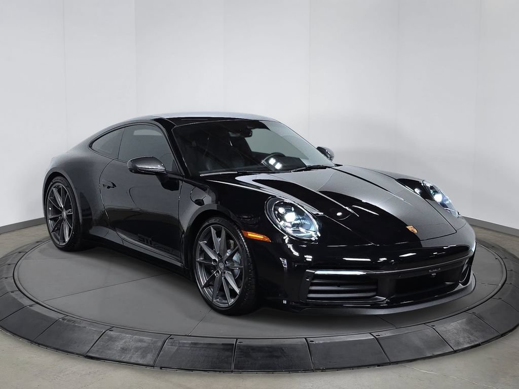 Certified 2024 Porsche 911 Carrera T RWD image 9