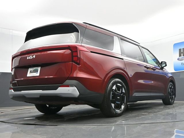 Used 2025 Kia Carnival EX FWD image 23