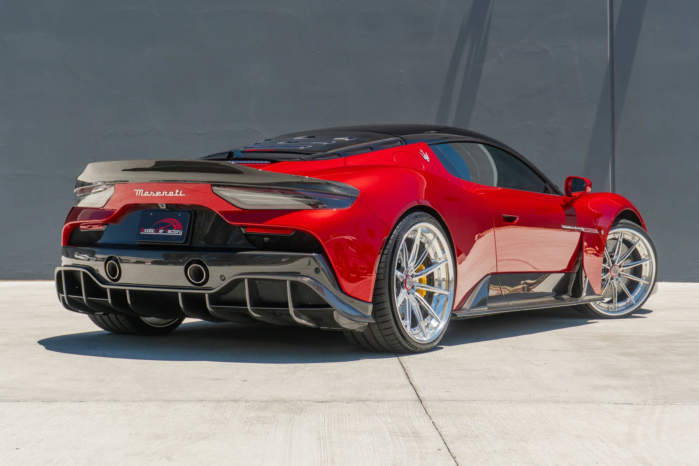 Used 2022 Maserati MC20 Coupe RWD image 9