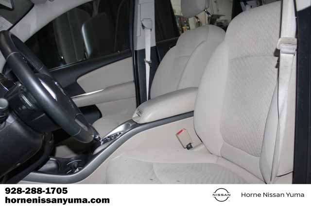 Used 2014 Dodge Journey American Value Package w/ Flexible Seating Group image 4