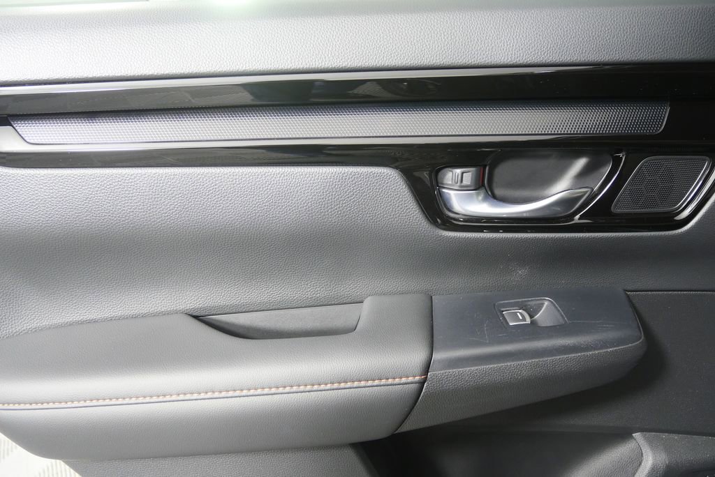 Used 2023 Honda CR-V Sport Touring image 14