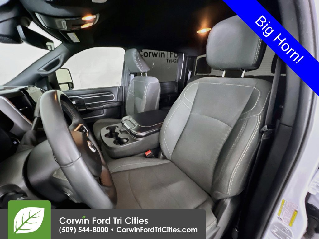 Used 2025 RAM 2500 Big Horn AWD/4WD image 23