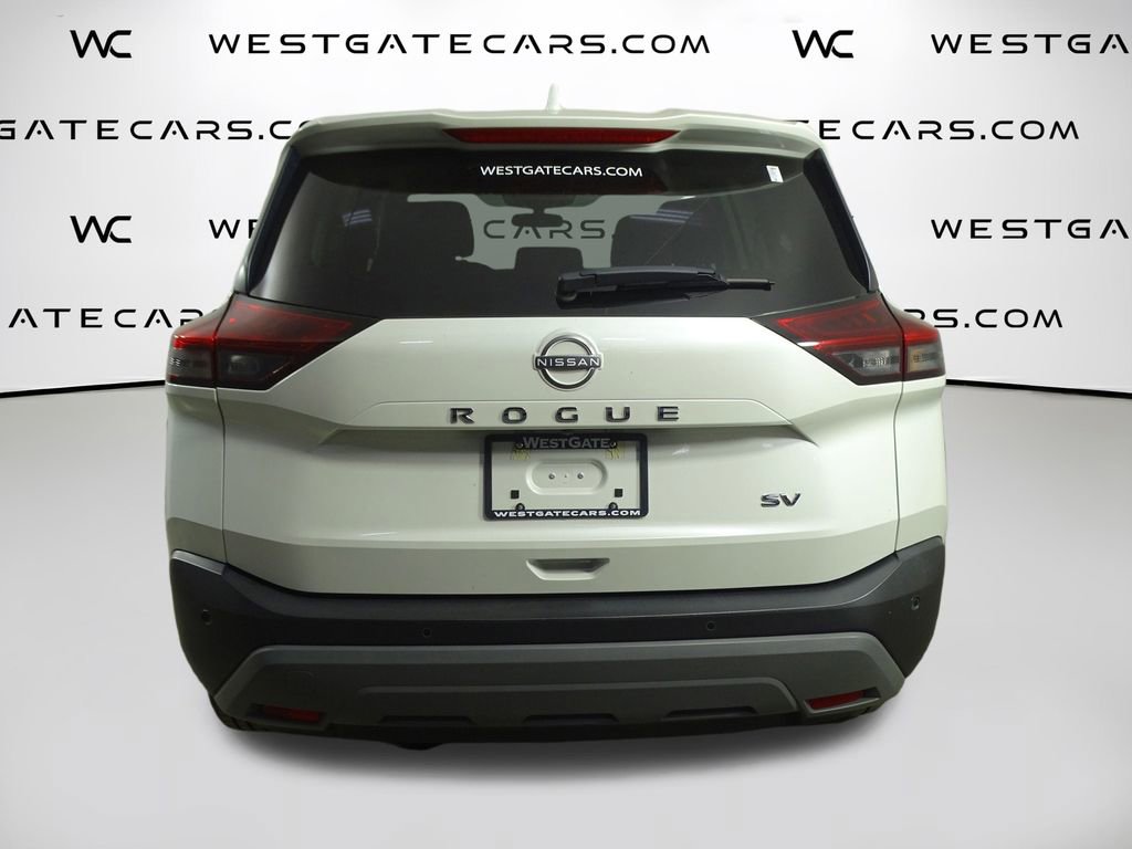 Used 2023 Nissan Rogue SV image 7