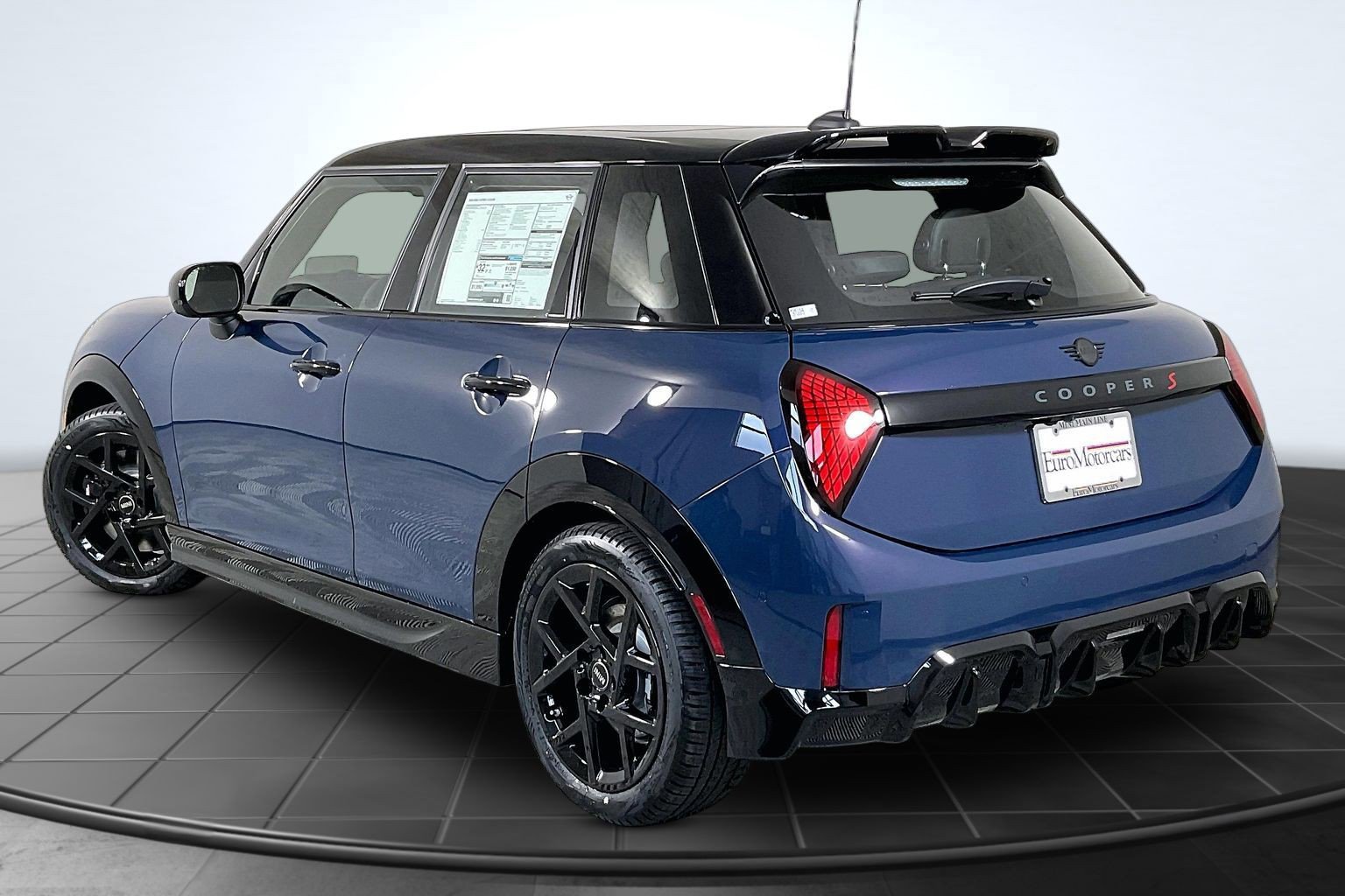 New 2026 MINI Cooper S FWD image 3